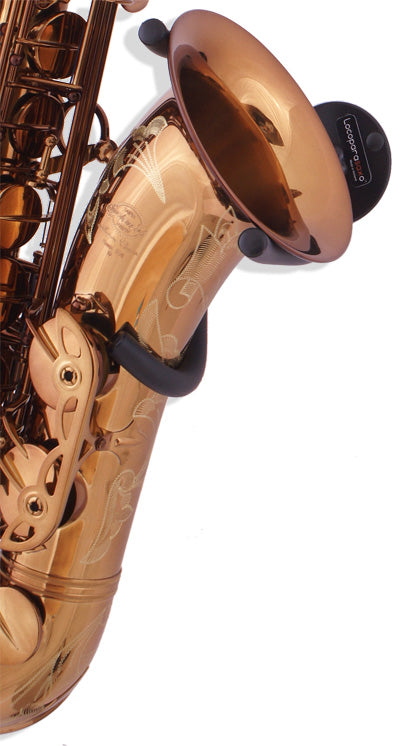 saxophone wall stand with vertical positioned red gold tenor saxophone on white background Locoparasaxo product picture